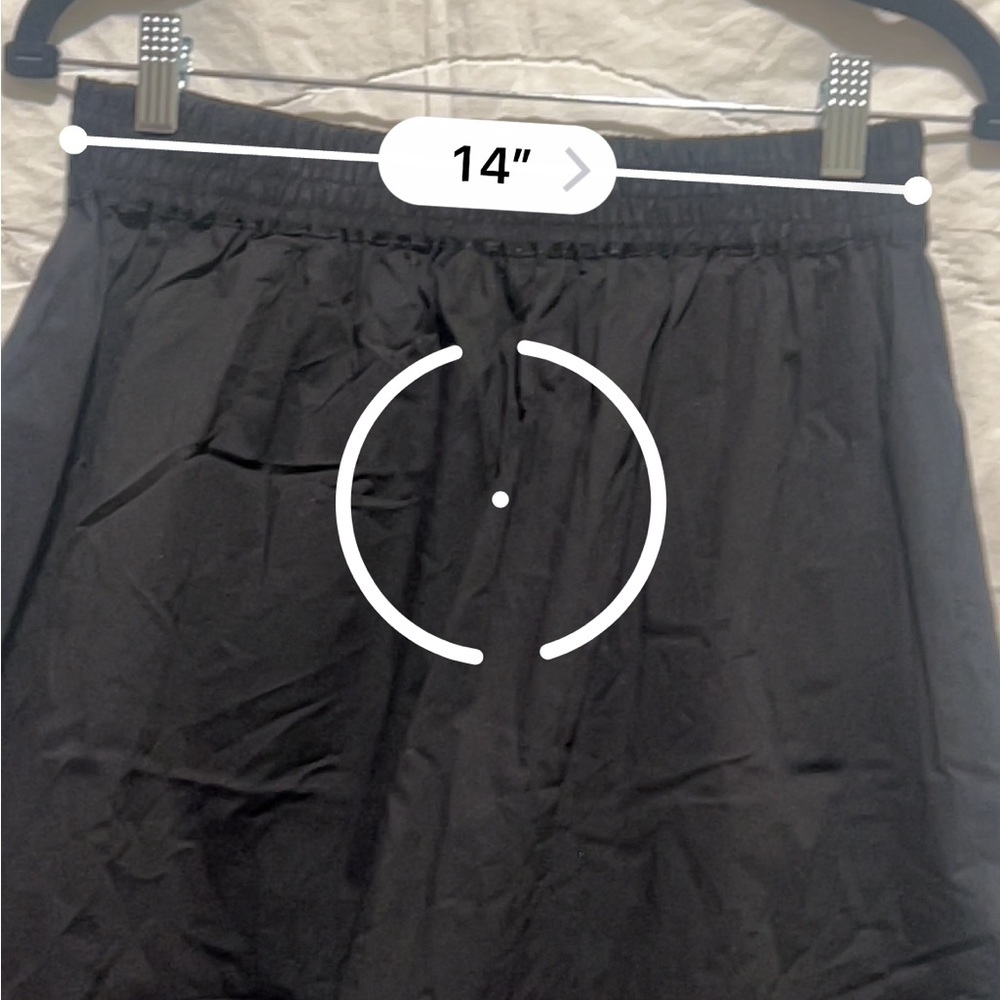 Splendid Women's Tropical Floral Black Skirt 
Size: Medium - Picture 5 of 9